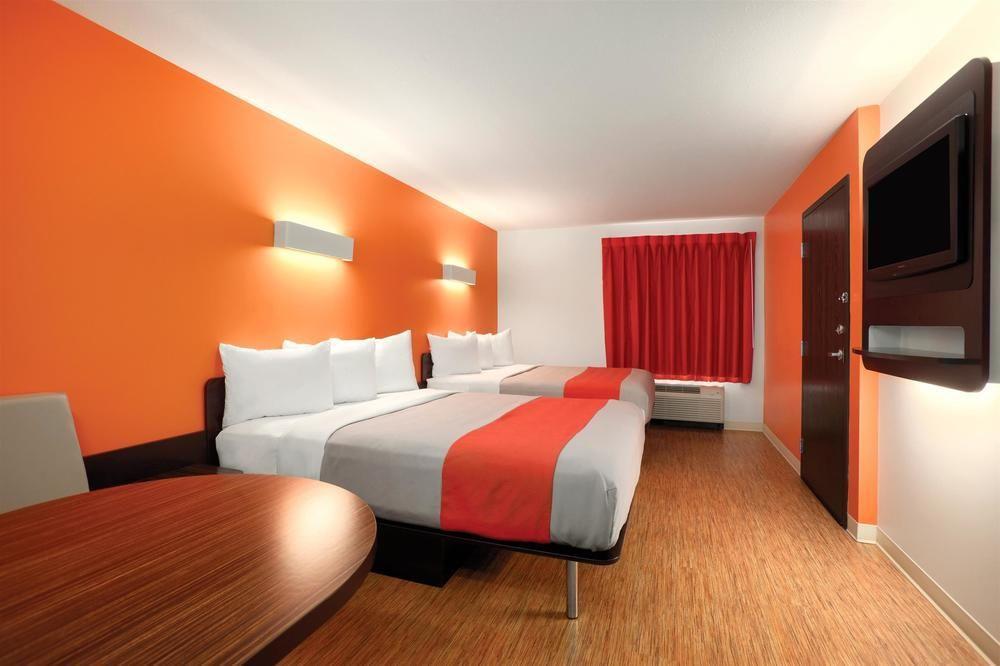 Motel 6-Moosomin, Sk Exteriör bild