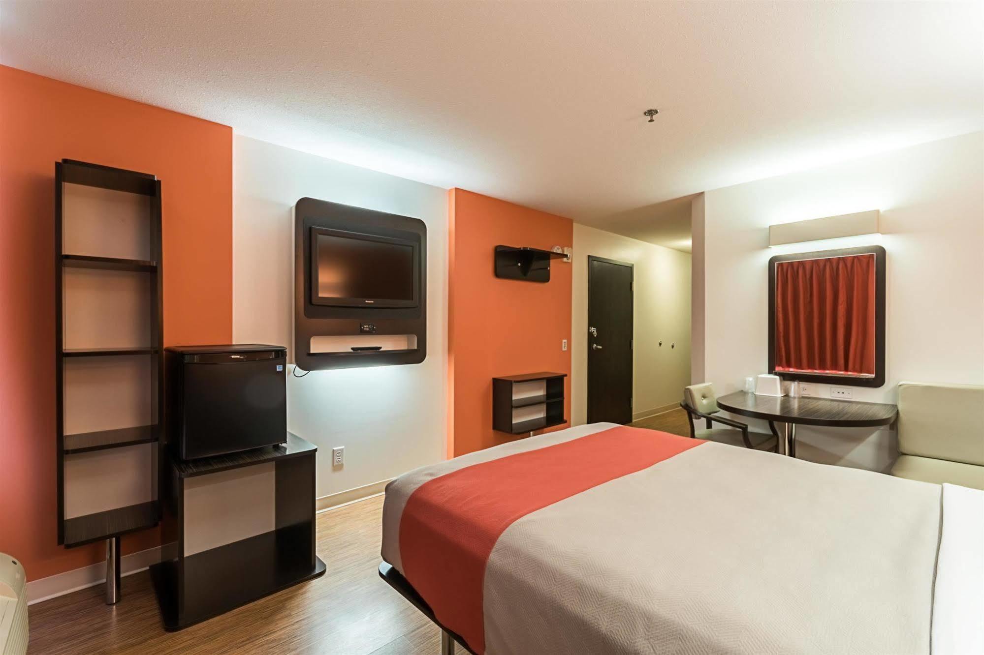 Motel 6-Moosomin, Sk Exteriör bild