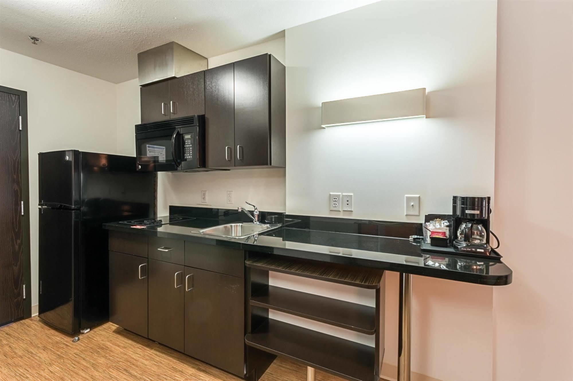 Motel 6-Moosomin, Sk Exteriör bild